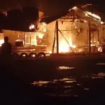 Kantor PT RCP yang dibakar massa di Morowali, Sabtu (3/1/2026). (©Ist)