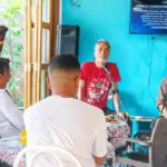 Ketua LMKN Andi Mulhanan Tombolotutu (kanan) pada Culture Forum bertema Tata Kelola Kekayaan Intelektual (KI) dan Royalti Musik di Raego Cafe, Palu, Jumat (2/1/2026). (©LMKN)