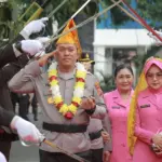 Kapolresta Palu yang baru Kombes Pol Heri Rosena saat tiba di Mapolresta Palu, Kamis (8/1/2026). (©Humas Polresta Palu)(