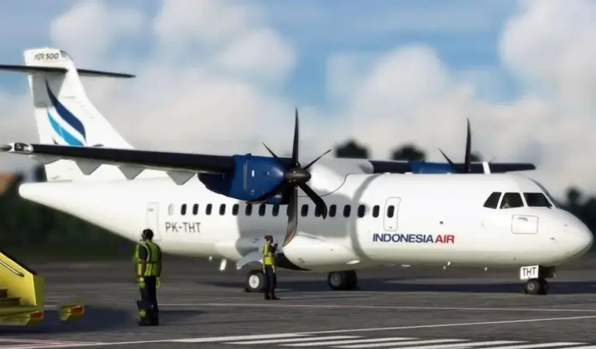 Pesawat udara jenis ATR 42-500 yanh dilaporkan hilang kontak atau loss contact, Sabtu (17/1/2026) siang (Foto: Akun X@Flight SIM)