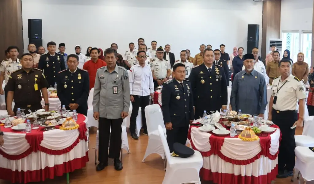 Peringatan Hari Bakti Imigrasi ke-76 di Aula Kantor Imigrasi Kelas I TPI Palu, Senin (26/1/2026). (©Humas Ditjenpas Sulteng)