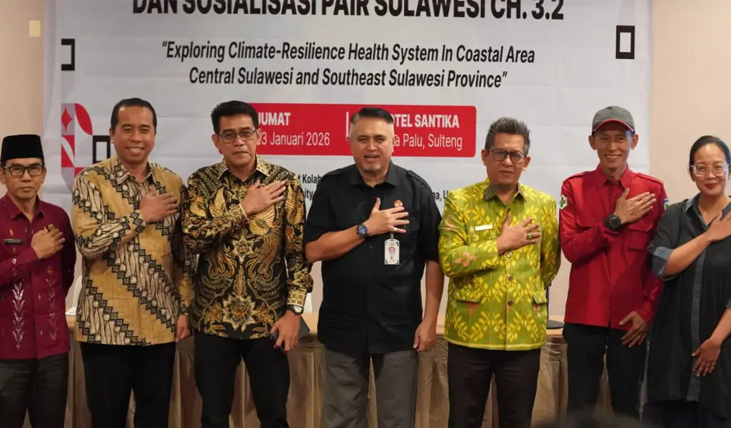 Foto bersama usai pembuaan workshop Sitem Kesehatan dan perubahan iklim di Palu, Jumat (23/1/2026). (©Prokopim Setda Kota Palu/Jufri)