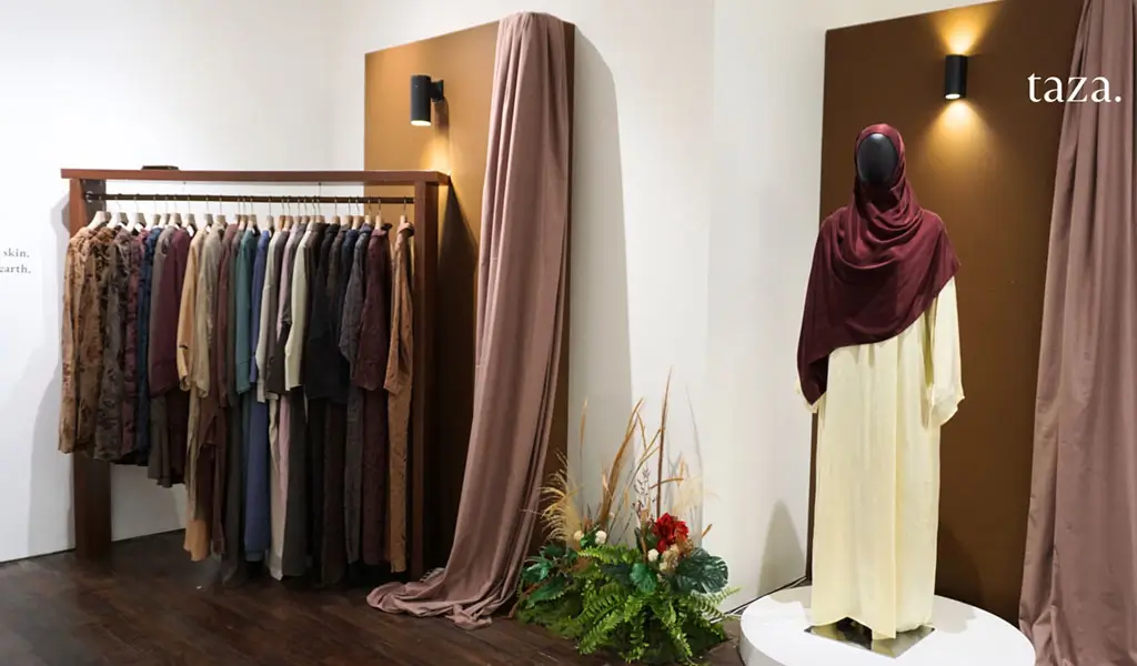 (Product Display, Taza - A Tale of Tomorrow). (©Taza)