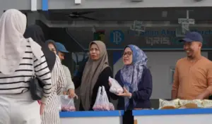 Sekda Palu “Jualan” pada Program Jamila di CFD Vatulemo