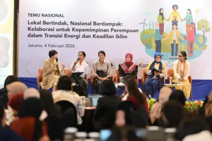 Panel diskusi bertajuk “Dari Pengalaman ke Data: Pengalaman Perempuan dalam Aksi Iklim” tentang pengalaman komunitas di Nusa Tenggara Barat & Nusa Tenggara Timur, serta diskusi baseline data gender dalam perubahan iklim dari Aceh Climate Change Initiative (ACCI) di Jakarta, 4 Februari 2026. (©UN Women/Putra Djohan)