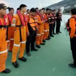 Persiapan operasi SAR pencarian dua korban tenggelamnya KLM Nur Ainun Balwis di Selat Makkasar, Senin (16/2/2026). (©Basarnas Palu)