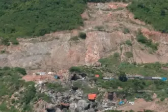 Ilustrasi tambang emas rakyat. (©AntaraFoto/Fiqman Sunandar)