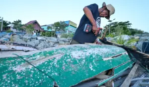Perahu Lapuk, Semangat Tak Lapuk