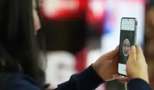 Telkomsel Terapkan Registrasi Biometrik Wajah untuk Nomor Seluler