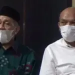 Ustad Adnan Arsal, Tokoh agama muslim Kabupaten Poso (Kiri) dan Pendeta Rinaldy Damanik, Tokoh agama kristen Kabupaten Poso. Foto : ANTARA/Rangga Musabar