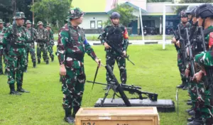 Danrem Buka Latihan Proglatsi dan Tinjau Gunung Biru Poso