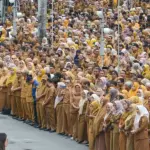 Gubernur Sulteng Anwar Hafid (kiri) pada apel bersama di halaman Kantor Gubernur Sulteng, Senin (30/3/2026). (©bmzIMAGES/Basri Marzuki)