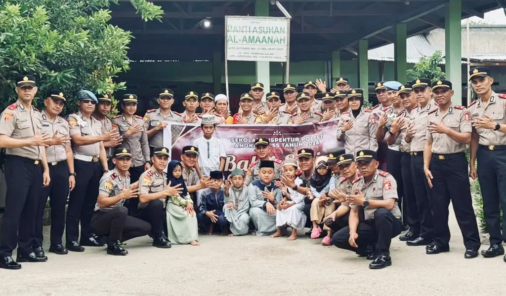 Siswa Setukpa Polri SIP 55 Polda Sulteng Salurkan Sembako ke Panti Asuhan