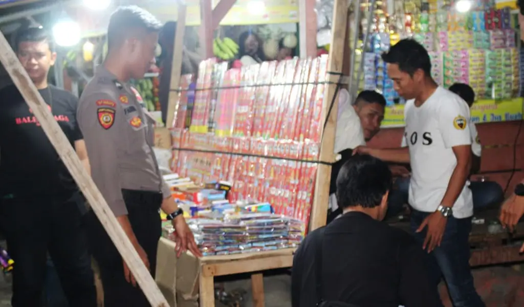 Razia petasan oleh Satgas Ops Pekat I TInombala di Palu, JUmat (27/2/2026). (©Humas Polda Sulteng)