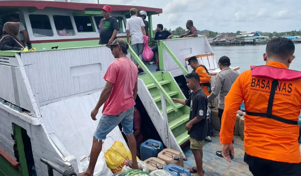 11 ABK KM Elnas III yang Mati Mesin di Teluk Tomini Ditemukan Selamat