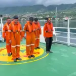 Operasi KM Nazila 05 melibatkan Crew KN SAR Bhisma dan Rescuer Pos SAR Luwuk, Senin (30/3/2026). (©Basarnas Palu)