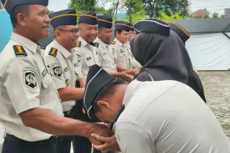 Apel pagi Kanwil Ditjenpas Sulteng menandai hari kerja pertama pascalibur lebaran, Senin (30/3/2026). (@Humas Ditjenpas Sulteng)