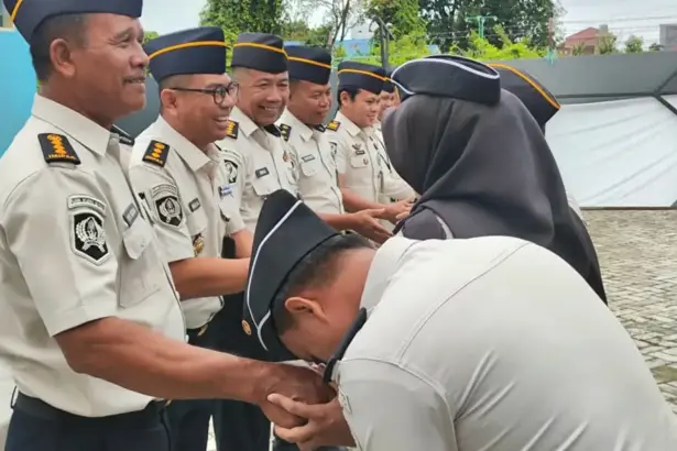 Apel pagi Kanwil Ditjenpas Sulteng menandai hari kerja pertama pascalibur lebaran, Senin (30/3/2026). (@Humas Ditjenpas Sulteng)