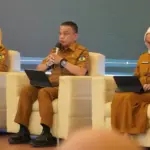 Wali Kota Palu, Hadianto Rasyid bersama Wawali Imelda Liliana Muhidin (kiri) dan Sekda Kota Palu Irmayanti pada pembukaan Musrenbang RKPD Kota Aplu 2027 di Palu, Senin (30/3/2026). (©Prokopim Setda Kota Palu/Iwan)
