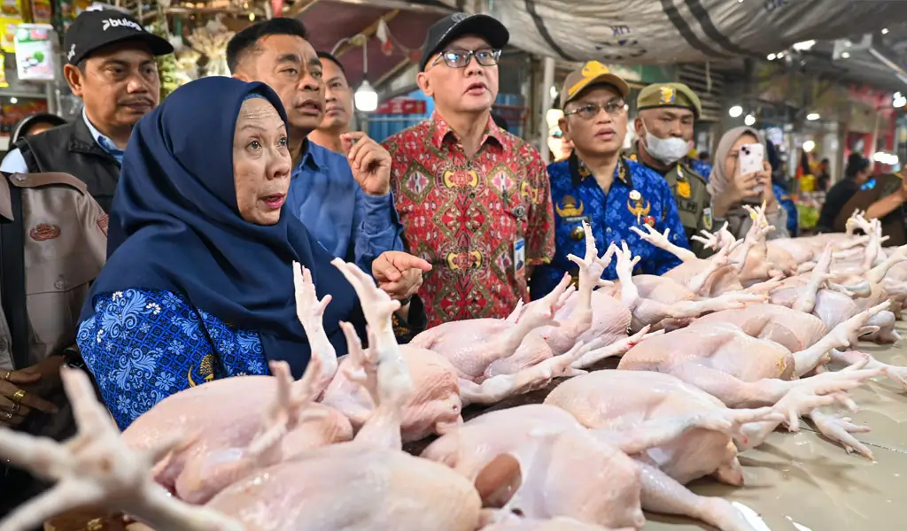 Harga Daging Naik, Wagub Sulteng Sidak Pasar dan Gudang Bulog