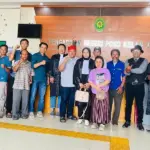 Koalisi pendukung pembebasan Christian Toibo usai putusan bebas di PN Poso, Rabu (4/3/2026). (©SPP)