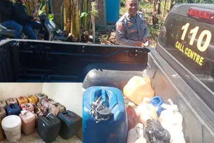 Sejumlah miras yang disita Polres Sigi dalam Operasi Pekat I Tinombala 2026. (©Humas Polres Sigi)