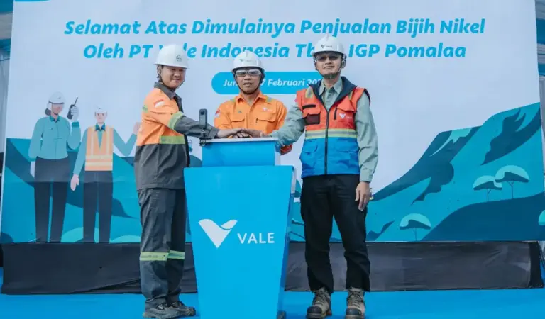 Seremonial penjuala perdana bijih nikel dari PT Vale IGP Pomalaa, Minggu (1/3/2026). (©Pt Vale Indonesia)
