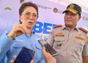 Anggota Komisi IV DPR RI Ellen Esther Pelealu bersama Kepala Barantin Sahat M. Panggabean memberikan keterangan kepada wartawan usai pelepasan ekspor durian beku ke Tiongkok di packing house PT Duco Food Indonesia Palu, Kamis (16/4/2026). (©bmzIMAGES/Basri Marzuki)