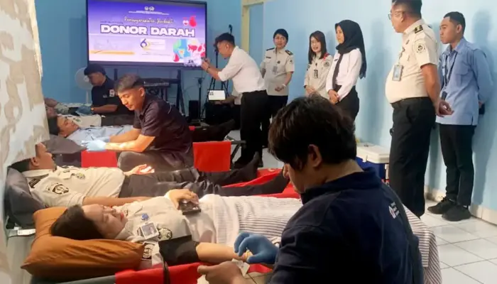 Sambut HBP ke-62 Kanwil Ditjenpas Sulteng Gelar Donor Darah