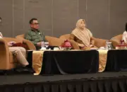 Ketua KKMD Provinsi Sulteng Prof Yusran (kedua kiri) pada Rakor Rencana Aksi KKMD SUlteng di Palu, Senin (27/4/2026). (©KKMD Sulteng)