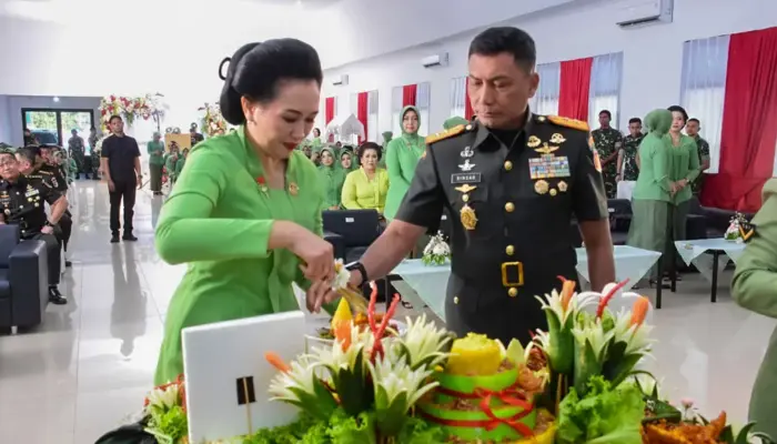 HUT ke-80 Persit KCK, Pangdam XXIII/Palaka Wira Resmikan Gerai Terrace Pewe