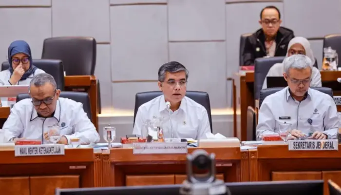 Antusiasme Tinggi, Menaker Tambah 150 Ribu Kuota Magang 2026