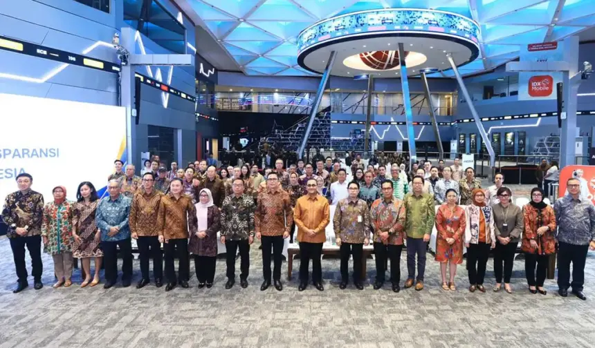 Seremonial penuntasa agenda reformasi oleh OJK, BEI dan KSEI di Jakarta. (©OJK)