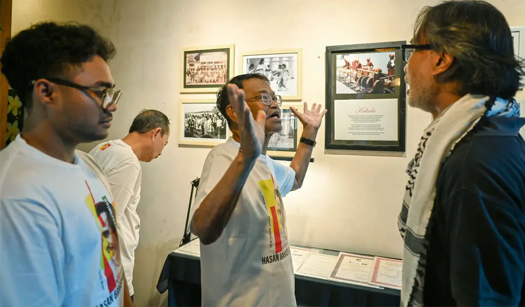 Pameran Memorabilia Hasan Bahasyuan: Merawat Jejak Maestro Sulawesi Tengah