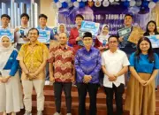 Foto bersama usai penutupan dan penyerahan hadiah Comic's Tadulako di Palu, Sabtu (11/4/2026). (©Prokopim Setda Kota Palu/Jufri)