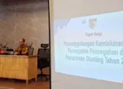 Wawali Imelda pada Raker Penanggulangan kemiskinan dan pencegahan stunting di Palu, Selasa (14/4/2026). (©Prokopim Setda Kota Palu/Jufri)