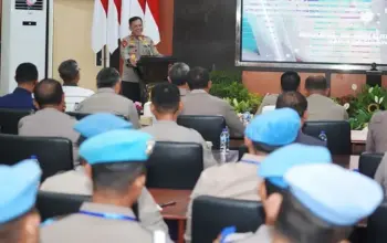 Kaplolda Sulteng, Irjen Pol Endi Sutendi pada pembukaan Rakernis Bidpropam Polda Sulteng di Aula Rupatama Polda Sulteng, Kamis (16/04/2026). (©Humas Polda Sulteng)