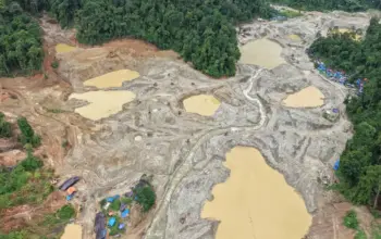 Foto udara bekas tambang ilegal di Desa Lobu, Parimo. (©Humas Polda Sutleng)