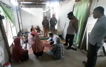 Apartat kepolisian di rumah duka di Petobo, Senin (6/4/2026). (©Humas Polresta Palu)