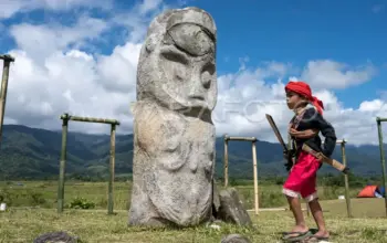 Sulteng 62 Tahun: Kita Rayakan Panggung, Tapi Membiarkan Peradaban Tenggelam