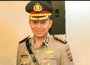 Brigjen Pol Nasri, perwira tinggi Polri yang sebelumnya menjabat Wakapolda Sulawesi Selatan itu ditunjuk Kapolri Jenderal Pol Listyo Sigit Prabowo sebagai Kapolda Sulawesi Tengah yang baru. (©@polisi_indonesia)
