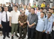 FKUB bersama sejumlah tokoh agama pada sebuah kegiatan bersama. (©FKUB Sulteng)