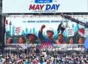 Presiden Prabowo mengumumkan berbagai peraturan baru terkait ketenagakerjaan pada peringatan May Day di jakarta, Jumat (1/5/2026). (©Humas Kemnaker)