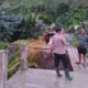 Banjir Putus Jembatan di Sibalago Toribulu, Warga Buat Akses Darurat