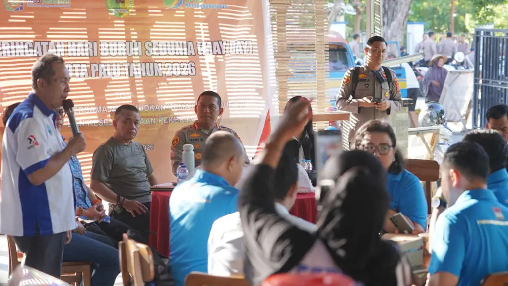 Peringatan Haru Buruh yang diisi dengan talk show bersama Wali Kota Palu di palu, Sabtu (2/5/2026). (©Prokopim Setda Kota Palu/Iwan)