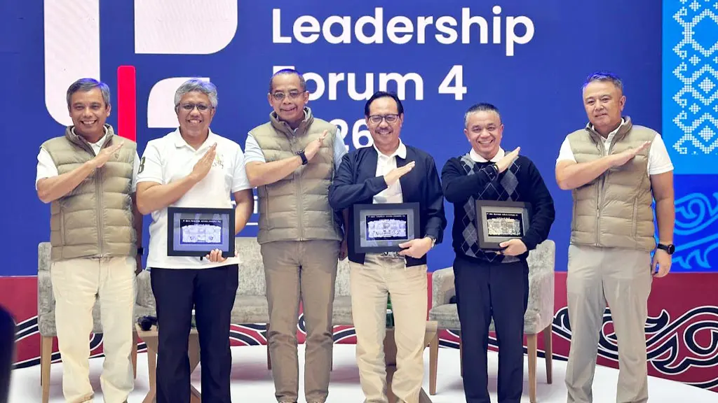 Wali Kota Palu Hadianto Rasyid (kedua kanan) pada Leadersihif Forum 2026 di Danau Toba, Sumut, Jumat (8/5/2026). (©Media Center Diskominfosantik Palu)