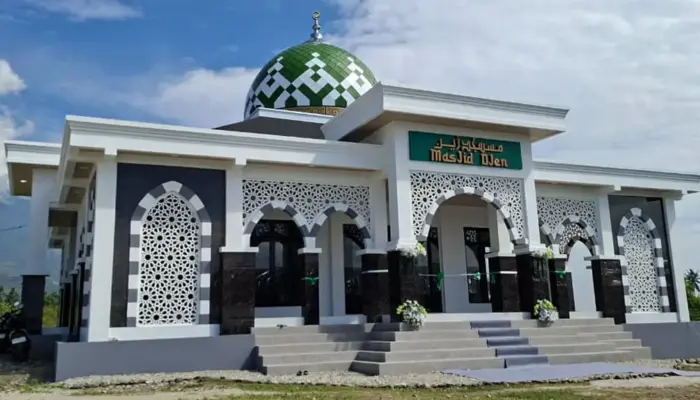 Wali Kota Hadianto Resmikan Masjid Djen di Pengawu