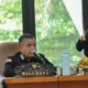 Wali Kota Hadianto pada Orientasi Pengenalan Budaya TULI, Etika Berinteraksi, dan Aturan dalam Pelatihan BISINDO, Rabu (20/05/2026), di Ruang Rapat Bantaya Kantor Wali Kota Palu. Rabu (20/5/2026). (©Proko[im Setda Kota Palu/Imron)