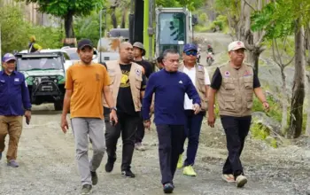 Wali Kota Palu Tinjau Wilayah Terdampak Banjir di Watusampu dan Buluri