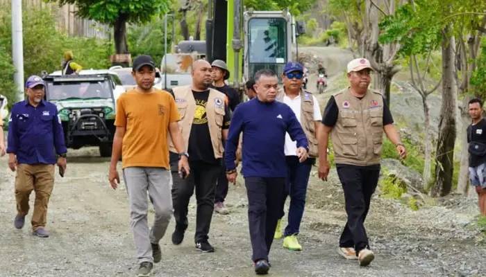 Wali Kota Palu Tinjau Wilayah Terdampak Banjir di Watusampu dan Buluri